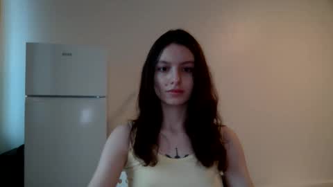 lilycandy_ online show from 18, 2, 2025