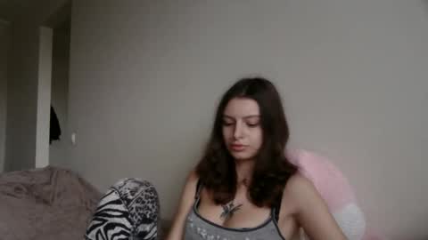 lilycandy_ online show from 5, 11, 2025