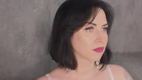 Lily online show from 20, 5, 2026