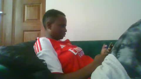 Snapshot of lilycute19 chatting on 21, 4, 2026 lilycute19 online show from 21, 4, 2026