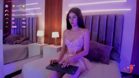 Lili online show from 9, 4, 2026