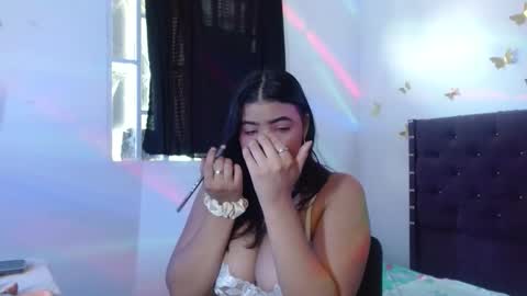 Snapshot of lilyloock1105 chatting on 27, 3, 2026 lilyloock1105 online show from 27, 3, 2026