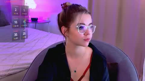 Snapshot of lilyrabbit chatting on 1, 10, 2025 Rose online show from 1, 10, 2025