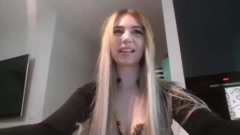 Lily online show from 27, 2, 2026