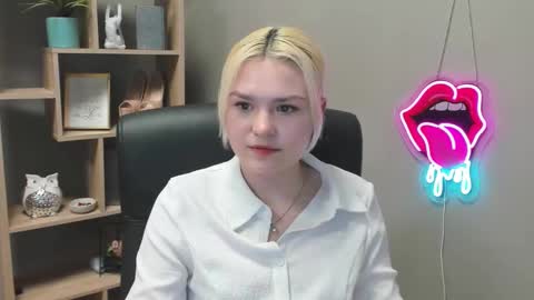 Snapshot of lilysweetxo chatting on 27, 2, 2026 Lily online show from 27, 2, 2026