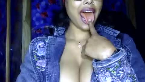 limaakter246618 online show from 15, 2, 2026