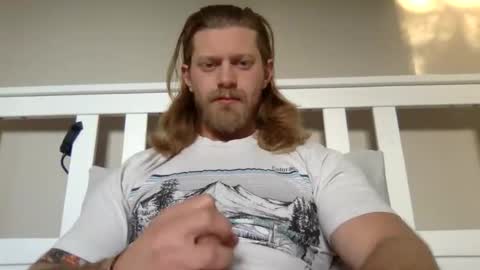 Snapshot of limitlesschris chatting on 1, 12, 2025 Chris online show from 1, 12, 2025