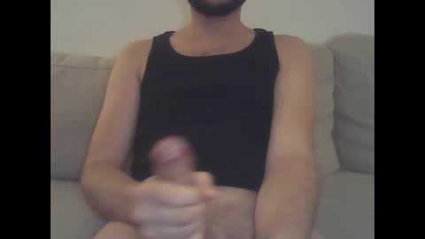 Snapshot of limpia3333 chatting on 12, 11, 2025 Bigcockonut online show from 12, 11, 2025