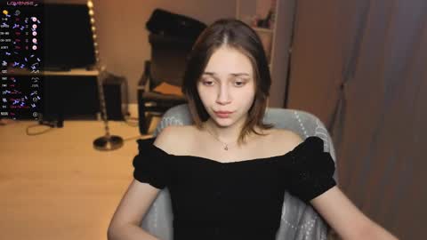 Snapshot of lina_and_lion chatting on 17, 3, 2026 Scarlet online show from 17, 3, 2026