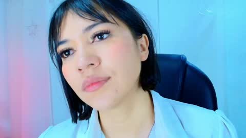 Snapshot of lina_bedoya chatting on 24, 4, 2026 Lina Bedoya online show from 24, 4, 2026