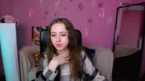 lina_fox12 online show from 20, 4, 2026
