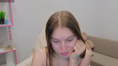 Snapshot of lina_massey chatting on 27, 3, 2026 lina_massey online show from 27, 3, 2026