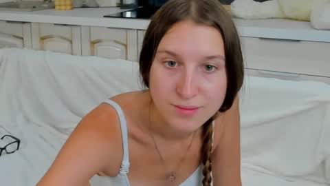 Snapshot of lina_massey chatting on 5, 7, 2026 lina_massey online show from 5, 7, 2026