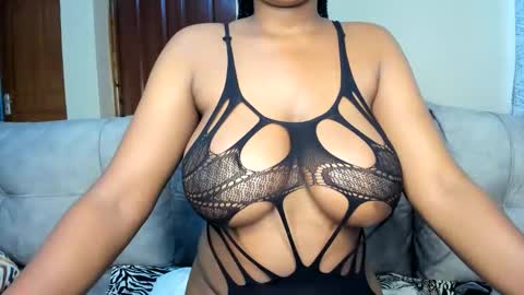 Snapshot of lina_sexy58 chatting on 10, 2, 2026 lina sexy58 online show from 10, 2, 2026