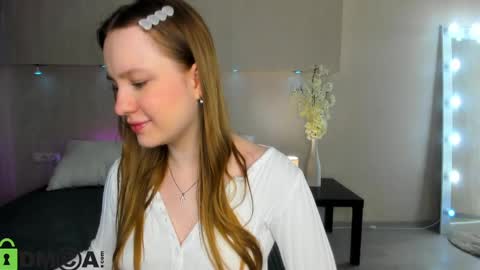 Snapshot of lina_smilee chatting on 24, 3, 2026 Lina online show from 24, 3, 2026