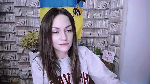 Lina online show from 26, 10, 2025