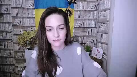 Lina online show from 28, 10, 2025