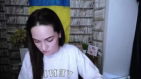 Lina online show from 15, 11, 2025