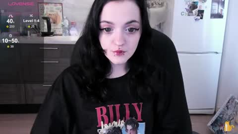 Lina 3  1715622743 online show from 6, 4, 2026