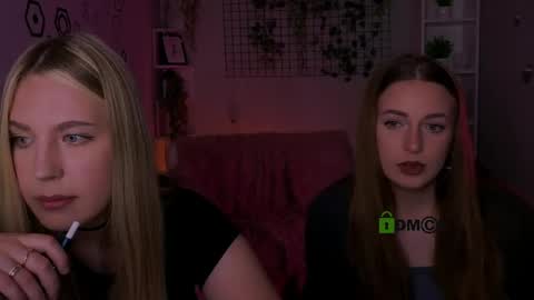 Snapshot of linaa_dolly chatting on 20, 5, 2026 linaa_dolly online show from 20, 5, 2026