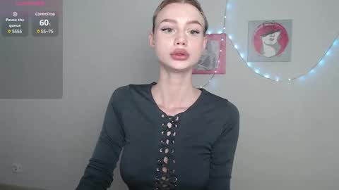 linacute52 online show from 4, 2, 2025