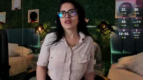 Snapshot of linagh chatting on 24, 11, 2025 Lina online show from 24, 11, 2025