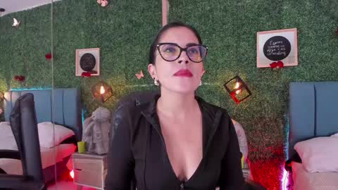 Snapshot of linagh chatting on 24, 2, 2026 Lina online show from 24, 2, 2026