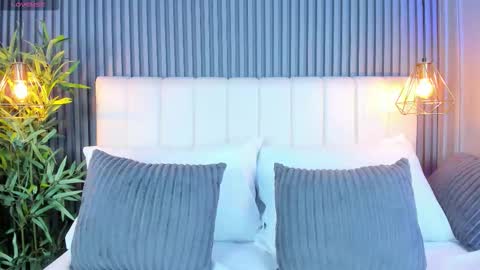 LinaGlam online show from 23, 9, 2025