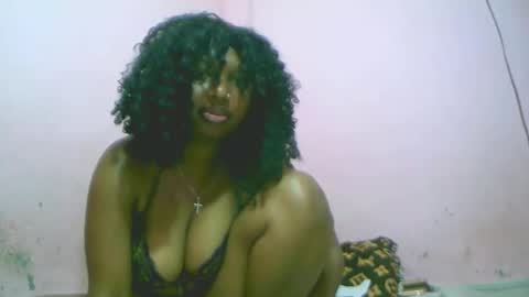 linah1123 online show from 24, 10, 2025