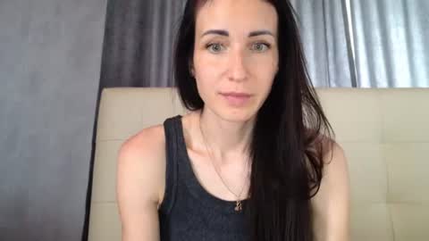Snapshot of linalivee chatting on 25, 6, 2026 LinaLivee online show from 25, 6, 2026