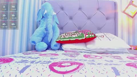 L I N A  online show from 5, 1, 2025