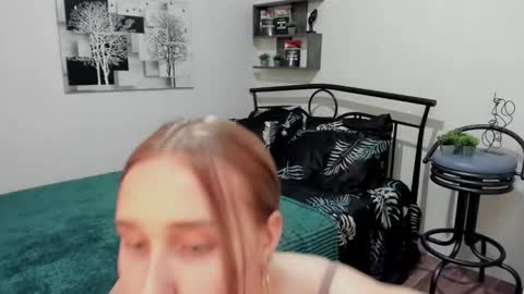 Snapshot of linatruly chatting on 7, 3, 2025 Lina online show from 7, 3, 2025