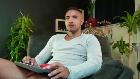 Snapshot of lincom_amith chatting on 5, 4, 2026 lincom amith online show from 5, 4, 2026