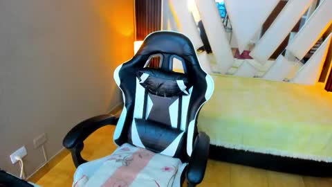  Linda  online show from 26, 5, 2026