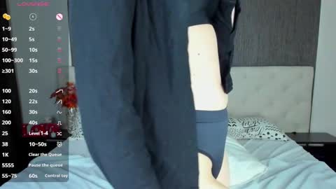 Snapshot of linda__bryant chatting on 13, 12, 2024 Linda GMT2 Mon Tu Fri Sa Su 0300am-1000 am online show from 13, 12, 2024