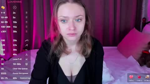 Snapshot of linda__bryant chatting on 16, 12, 2024 Linda GMT2 Mon Tu Fri Sa Su 0300am-1000 am online show from 16, 12, 2024