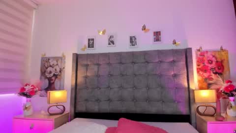 Snapshot of linda_fosterr chatting on 30, 4, 2026 Linda Fosterr online show from 30, 4, 2026