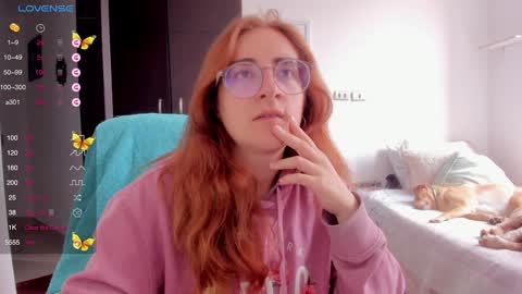 Giggles  online show from 3, 2, 2025