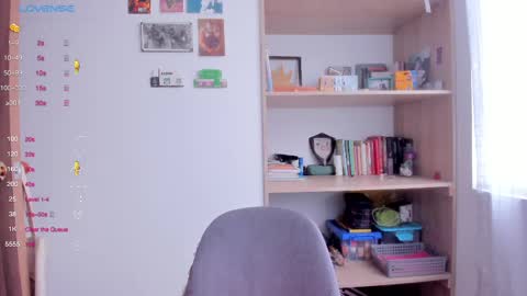 Giggles  online show from 5, 3, 2025