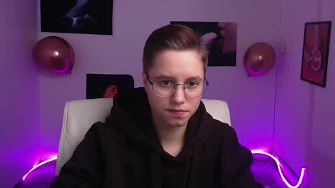 Linda online show from 16, 2, 2025