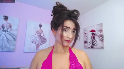 Maria Paula online show from 29, 1, 2025