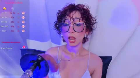 linda_sofi__ online show from 12, 3, 2025