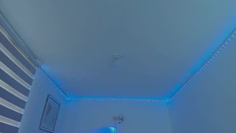 Snapshot of linda_zaam8386 chatting on 28, 2, 2025 online show from 28, 2, 2025