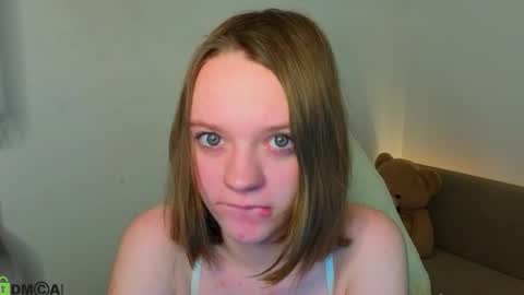 Snapshot of lindaa_bell chatting on 28, 2, 2026 My real name is Olivia online show from 28, 2, 2026