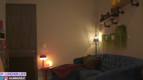 Snapshot of lindabluee chatting on 19, 3, 2026 Nia online show from 19, 3, 2026