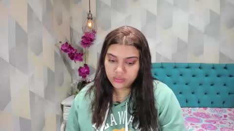    online show from 15, 9, 2025