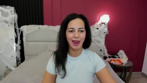 Linda online show from 23, 10, 2025