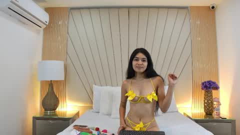 Linda love  online show from 11, 4, 2026