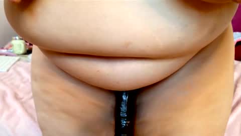 Snapshot of lindalovesexy chatting on 23, 10, 2025 Linda online show from 23, 10, 2025