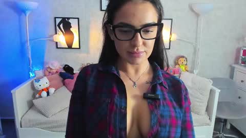 Snapshot of lindsaydeee chatting on 3, 10, 2025 Alexandra online show from 3, 10, 2025